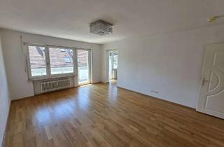 Wohnung kaufen in Eugenstr. 50, 70794 Filderstadt, freistehende 4 Zimmer Wohnung in Bernhausen mit EBK