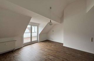 Wohnung kaufen in Kirchstraße 106, 50126 Bergheim, Stilvolle 2-Raum-DG-Wohnung mit Dachterrasse und EBK in Bergheim