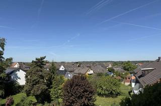 Wohnung kaufen in 30880 Laatzen, Wunderschöne Dachgeschoss - Wohnung in ruhiger Lage. Stellplatz, Küche und Fernsicht inklusive.