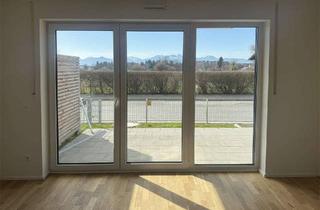 Wohnung kaufen in 83071 Stephanskirchen, 3-Zimmer-EG-Wohnung auf zwei Ebenen