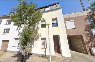 Wohnung kaufen in 45476 Styrum, Charmante Dachgeschosswohnung in ruhiger Lage von Mülheim-Styrum