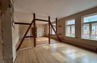 Wohnung mieten in Neuer Markt, 37586 Dassel, Erstbezug nach Sanierung: Großzügige 3-Zimmer-Beletage Altbauwohnung mit Balkon in Markoldendorf