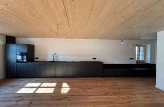 Wohnung mieten in 93167 Falkenstein, 2-Zimmer-Wohnung mit schöner Küche und Innenausstattung in Falkenstein