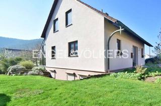 Einfamilienhaus kaufen in 97896 Freudenberg, Wohnglück für Familien – charmantes Einfamilienhaus mit PV-Anlage & Pool