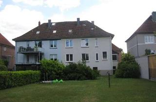 Doppelhaushälfte kaufen in 29221 Celle, Vermietete 2-Familien-Doppelhaushälfte in guter Lage