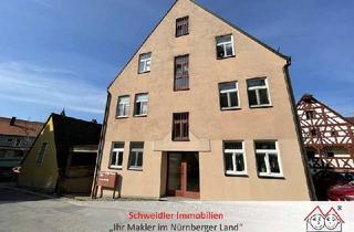 Mehrfamilienhaus kaufen in 91322 Gräfenberg, Solide und gepflegte Kapitalanlage: Schönes Mehrfamilienhaus mitten in der Altstadt von Gräfenberg