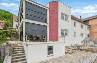 Mehrfamilienhaus kaufen in 73447 Oberkochen, Kernsaniertes Mehrfamilienhaus mit 3 Garagen in zentraler Lage von Oberkochen