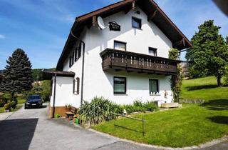 Haus kaufen in 94249 Bodenmais, Wohnhaus mit Stadel und Dopplegarage und mehreren Bauplätzen in bester Lage von Bodenmais - insgesam