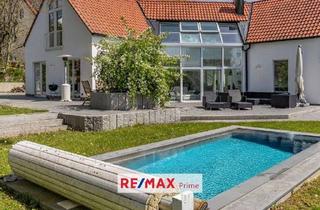 Haus kaufen in 86495 Eurasburg, Exklusives Wohnkonzept mit Einliegerwohnung, Panoramablick, Pool, Sauna und 860 m² Garten