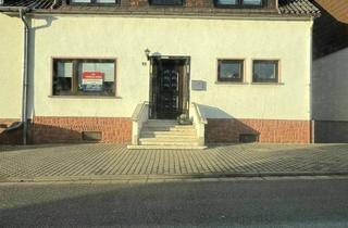 Einfamilienhaus kaufen in 66839 Schmelz, Einseitig angebautes 1 Familienhaus mit Garage und Garten in 66839 Schmelz