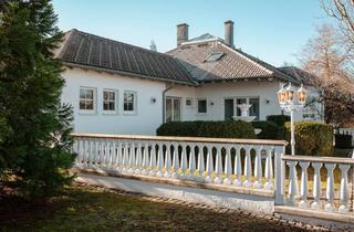 Villa kaufen in 72296 Schopfloch, Villa mit maximaler Privatsphäre und großem Garten