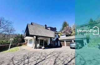 Wohnung kaufen in Sonnenweg, 57368 Lennestadt, Großzügige Doppelhaushälfte? – 215 m² Wohnkomfort auf drei Ebenen