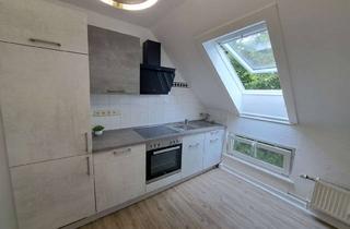 Wohnung mieten in Brunnenplatz, 31812 Bad Pyrmont, Zentrale 3-Zimmer-DG-Wohnung am Brunnenplatz/Wandelhalle!