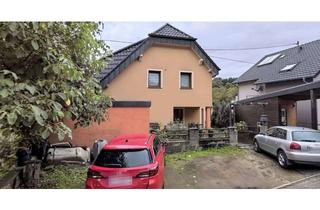 Haus kaufen in 54675 Mettendorf, Zweifamilienhaus mit Pkw-Stellplätzen in Mettendorf