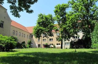 Büro zu mieten in Kirchstr., 15806 Zossen, 1 Zimmer Büroeinheit im Schloss Zossen zu vermieten! Sofort verfügbar