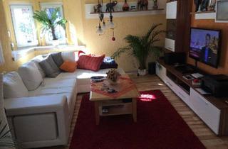 Wohnung kaufen in 78224 Singen, Singen (Hohentwiel) - GEPFLEGTE UND HELLE 3-ZIMMER-DACHGESCHOSSWOHNUNG IN HISTORISCHEM