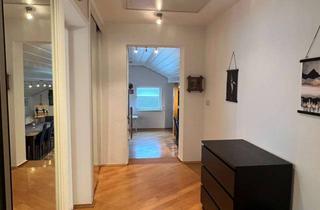 Wohnung kaufen in 53604 Bad Honnef, Traumhafte Dachgeschosswohnung im Herzen von Bad Honnef-Rhöndorf