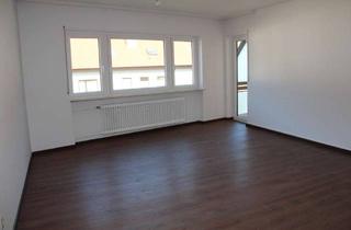 Wohnung mieten in 69434 Hirschhorn, Schöne 3-Zimmerwohnung plus Diele und Balkon