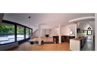 Penthouse mieten in 42115 Elberfeld, Briller Viertel, Penthouse-Wohnung mit Dachterrasse, Parkett und offenem Kamin