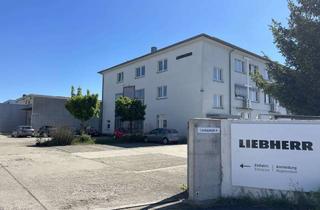 Gewerbeimmobilie kaufen in Lessingstrasse, 89231 Neu-Ulm, Produktionsstätte mit Lager-/Freiflächen und Bürogebäude (7.100 m²) in Neu-Ulm.