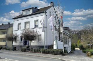 Anlageobjekt in 59759 Arnsberg, / Starkes Investment in Hüsten: 8 Wohnungen & 1 Gewerbeeinheit im Paket!