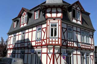 Anlageobjekt in 38855 Wernigerode, Schmuckes freistehendes Dreifamilien-Fachwerkhaus direkt in Wernigerode!