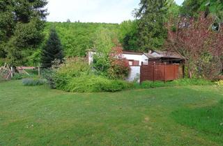 Grundstück zu kaufen in 37269 Eschwege, Ihr grüner Rückzugsort mit Komfort – Gartenoase am Leuchtberg