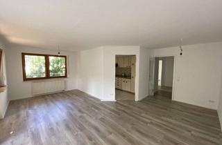 Wohnung kaufen in 72224 Ebhausen, Attraktive 3-Zimmer-Wohnung im Erdgeschoss mit Balkon in ruhiger Lage von Ebhausen