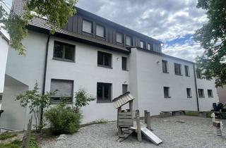 Wohnung mieten in Marktplatz 33, 88416 Ochsenhausen, Geschmackvolle 3,5-Raum-Wohnung mit gehobener Innenausstattung mit EBK in Ochsenhausen, Marktplatz
