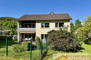 Haus kaufen in 57334 Bad Laasphe, Vermietetes gepflegtes Zweifamilienhaus in ruhiger aber zentraler Lage in Bad Laasphe zu verkaufen