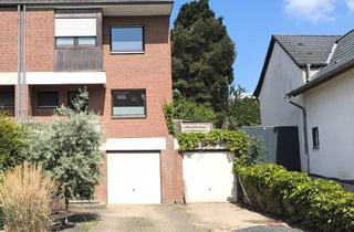 Haus kaufen in 41516 Grevenbroich, Ideal für die größere Familie: EFH mit Kamin, Balkone, Sauna und 2 Garagen