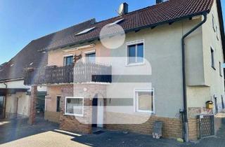 Haus kaufen in 96132 Schlüsselfeld, Schlüsselfeld - Viel Platz zum Gestalten und Entfalten...Geräumiges 1-2-FH mit Nebengebäuden in Thüngfeld