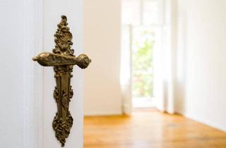 Wohnung kaufen in Wiclefstraße 9, 10551 Berlin, Berlin - Attraktives Investment: Schöne 2-Zimmer-Altbauwohnung mitten in Moabit