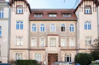 Wohnung kaufen in 18437 Tribseer Vorstadt, Charmantes Altbaujuwel in der Tribseer Vorstadt – Historische Eigentumswohnung mit Charakter