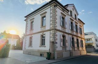 Wohnung mieten in 67480 Edenkoben, ++ ERSTBEZUG NACH SANIERUNG ! Stilvolle und charmante 5ZKBBalkon Altbauwohnung ! ++