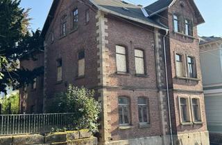 Mehrfamilienhaus kaufen in Charlottenstraße 14, 96515 Sonneberg, Mehrfamilienhaus - Denkmal mit Potenzial