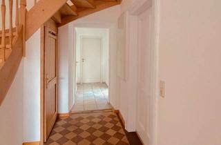 Haus mieten in Wallstraße 11, 54576 Hillesheim, Stilvoll sanierte Doppelhaushälfte in zentraler Lage von Hillesheim