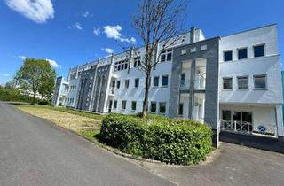 Büro zu mieten in 36251 Bad Hersfeld, Exklusive Büroanlage im Grünen mit Balkon