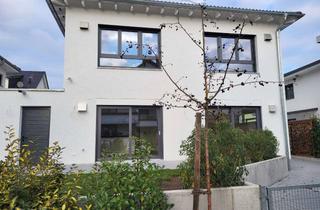 Haus mieten in 68782 Brühl, Attraktives Einfamilienhaus mit fünf Zimmern in Brühl, Bäumelweg Nord, neuwertig
