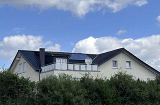 Haus mieten in Harsdörfer Str., 32791 Lage, Geräumige, günstige 7-Raum-Doppelhaushälfte mit Sauna und gehobener Innenausstattung und EBK in Lage