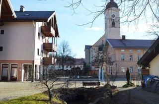 Gewerbeimmobilie kaufen in 83620 Feldkirchen-Westerham, Helles Lager mit zwei Zugängen, teilbar