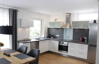 Wohnung kaufen in 21274 Undeloh, Neuwertige und renditestarke Wohnung in charmantem Ensemble zur Eigennutzung und/oder Vermietung