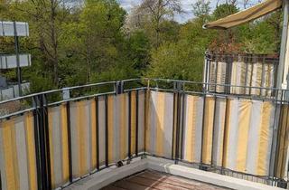 Wohnung kaufen in 61231 Bad Nauheim, Bad Nauheim - Schicke Dachterassenwohnung Wohnen am Park