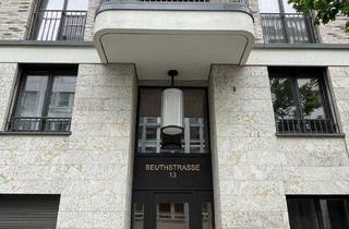Wohnung mieten in Beuthstraße 13, 10117 Mitte, Geschmackvolle 4-Zimmer-Wohnung mit gehobener Innenausstattung mit Balkon und EBK in Berlin Mitte