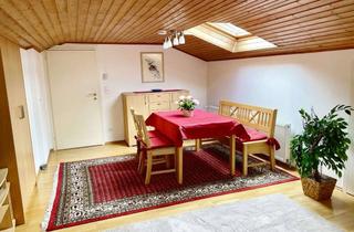Wohnung mieten in 83071 Stephanskirchen, HELLE, MÖBLIERTE DG-WOHNUNG mit EBK und KLIMAANLAGE von privat an SINGLE