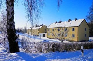 Wohnung mieten in Pfaffenbühler Straße 44, 95615 Marktredwitz, Schöne 3-Zimmer-Wohnung in Marktredwitz in ruhiger Lage mit eigenem Garten