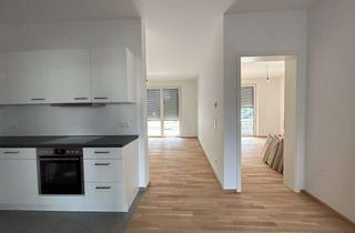 Wohnung mieten in Hauptstraße 62, 89250 Senden, Erdgeschoss, 3-Zi., 2x Terasse, EBK, Gäste-WC, Abstellk., Keller, 2x Stellplatz