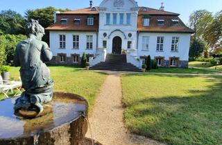 Villa kaufen in 18190 Sanitz, Gutshausvilla zwischen Buchen und Brandung im Landkreis Rostock, provisionsfrei vom Eigentümer