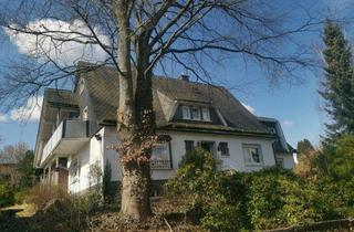 Haus kaufen in 57520 Derschen, Geräumiges 2-Familienhaus in ruhiger Ortslage 9 Zimmer - 3 Garagen - Werkstatt - Wintergarten