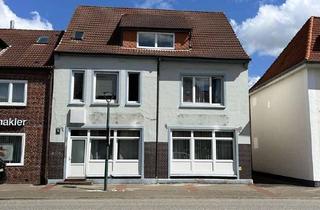 Anlageobjekt in 25541 Brunsbüttel, Mehrfamilienhaus mit 3 Wohnungen in zentraler Lage von Brunsbüttel